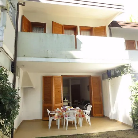 Villa Comfy Terraced House *